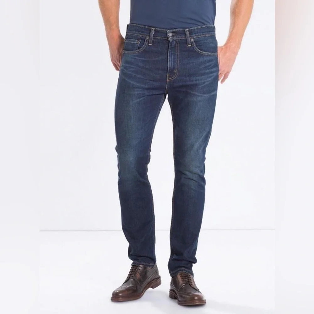 Levi's 510 Skinny Fit Men’s Jeans in medium wash 30x32